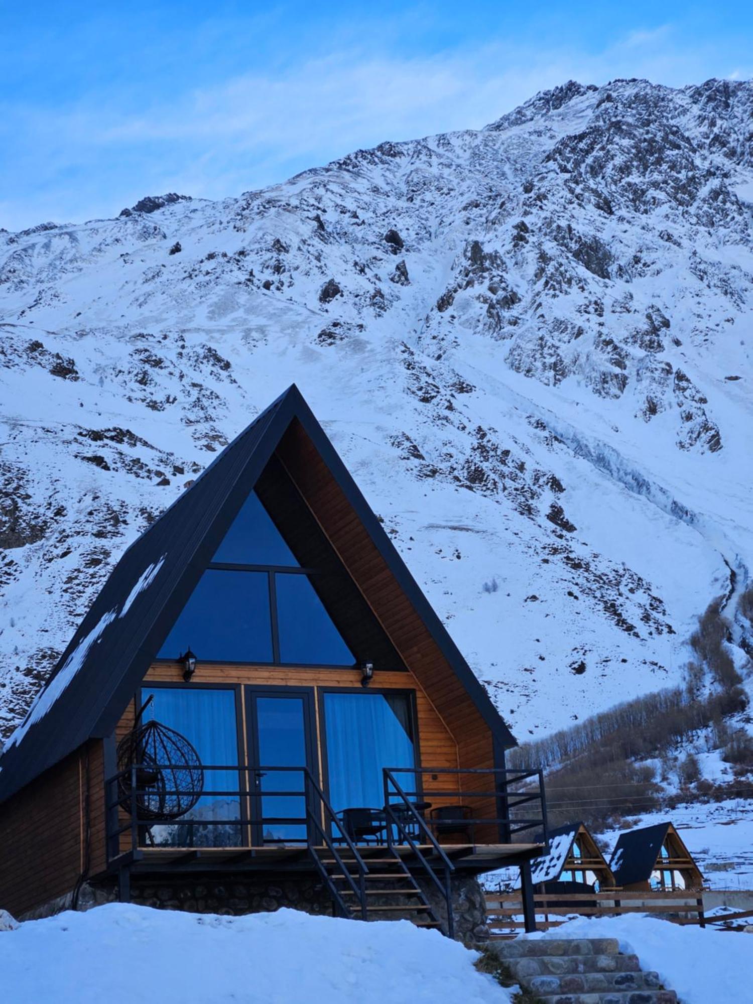 Appartamento Misty Rocks Kazbegi Esterno foto